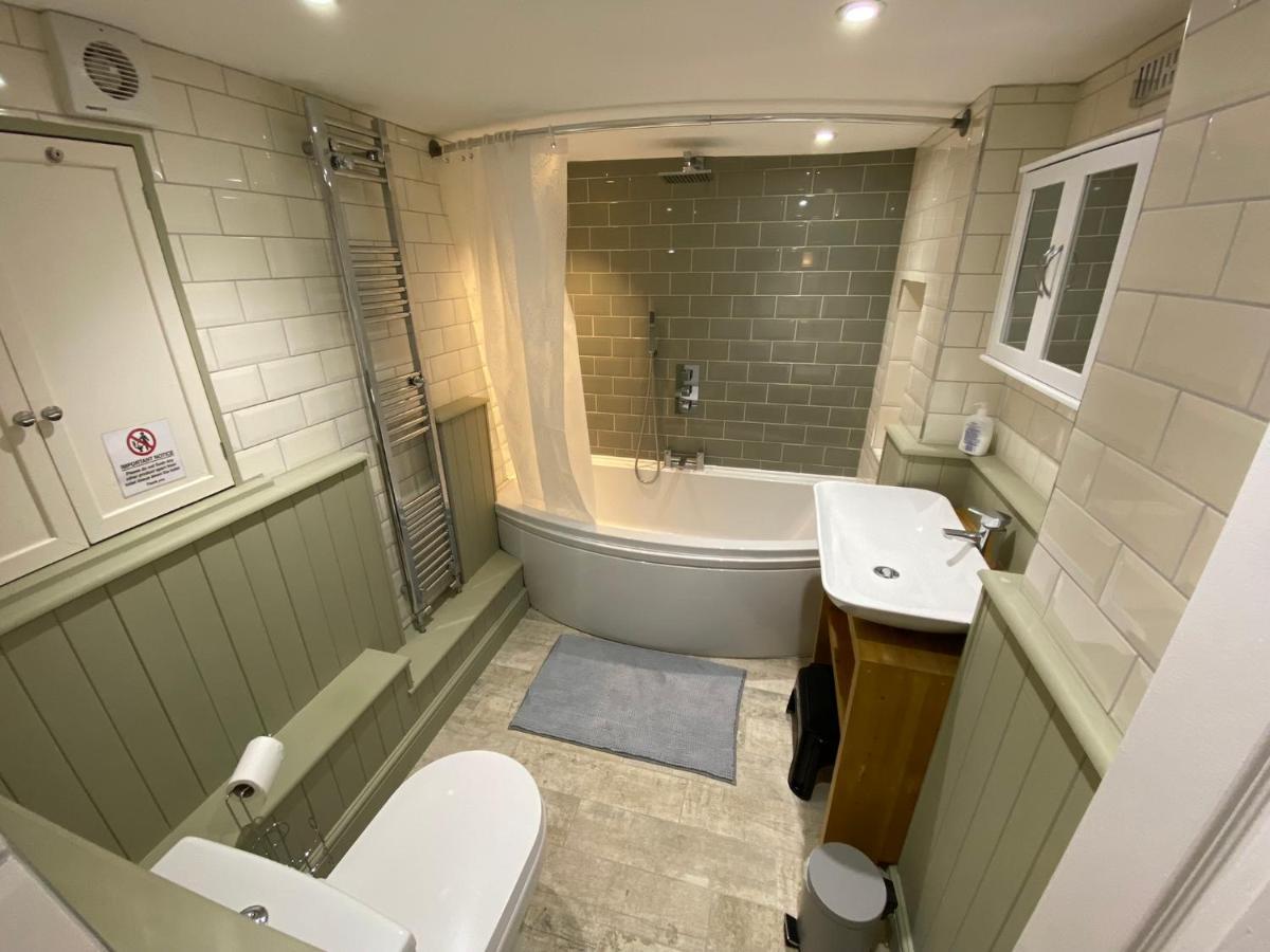 Westons Hideaway, 2 Bed, Free Parking, 6 Mins Walk To Beach, 外观 照片